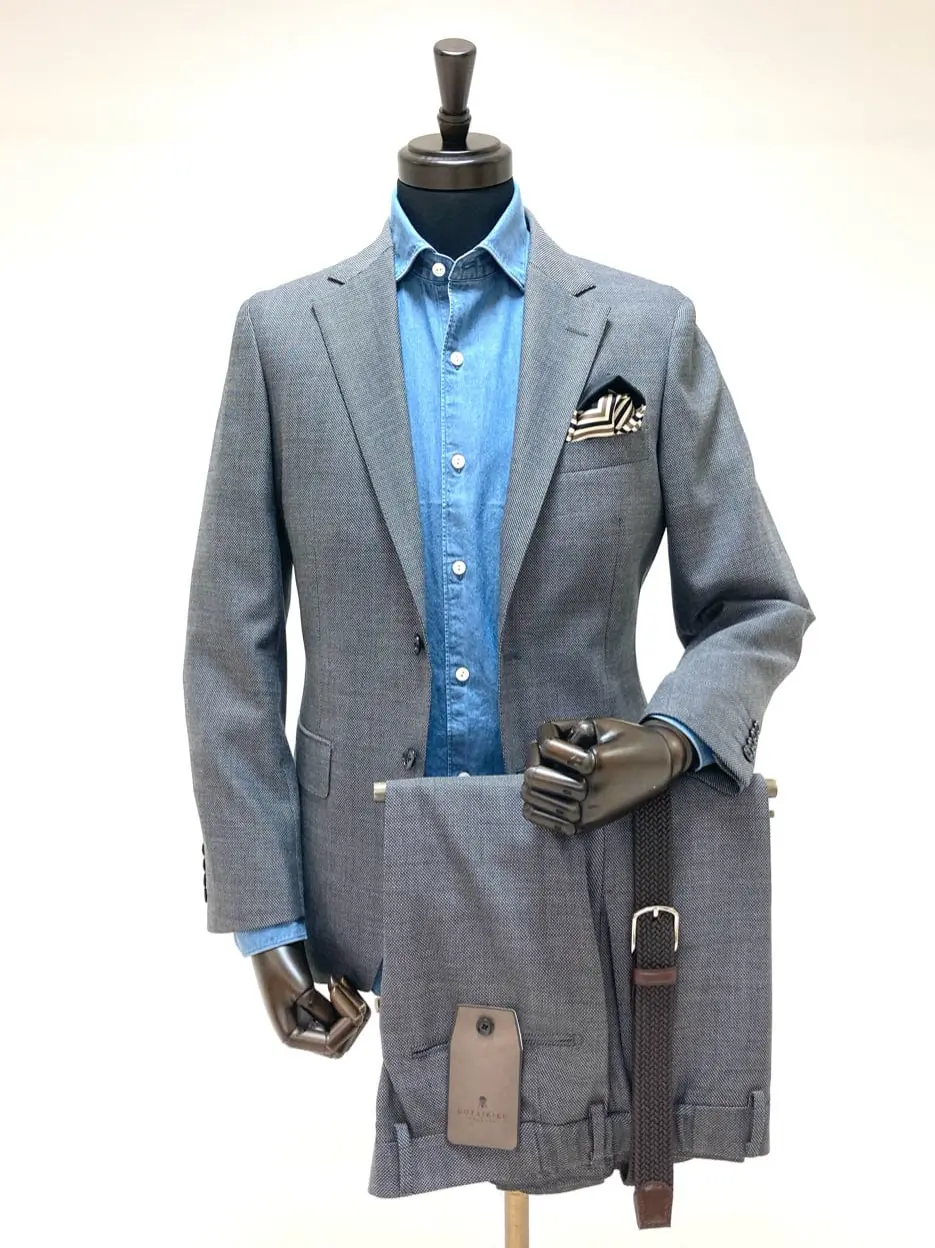  平石 コーディネート画像