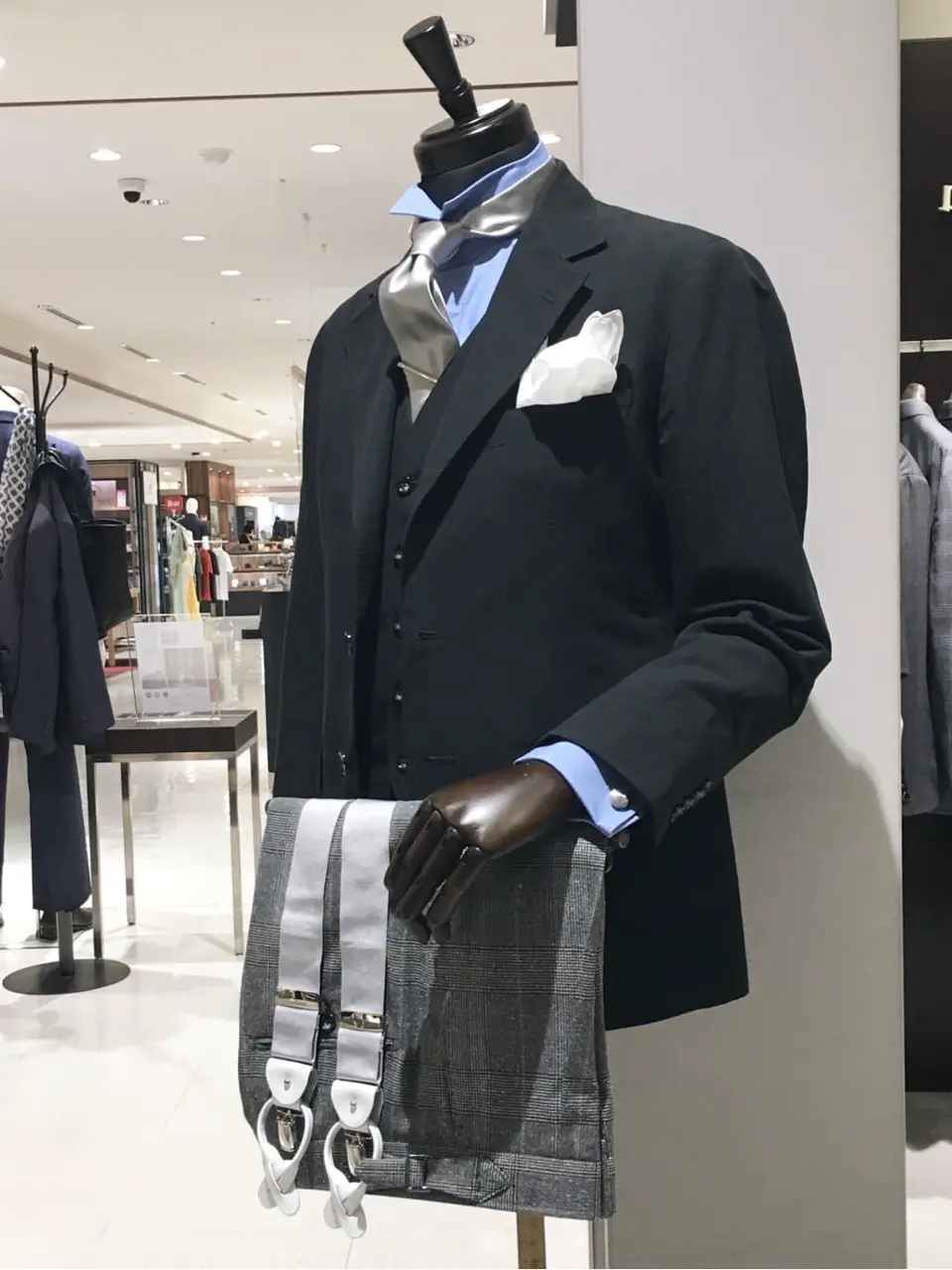 GOTAIRIKU 池田 コーディネート画像