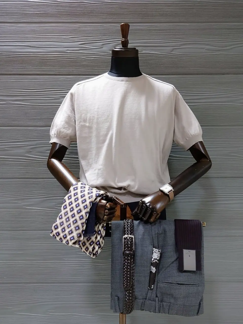 GOTAIRIKU 八幡 コーディネート画像