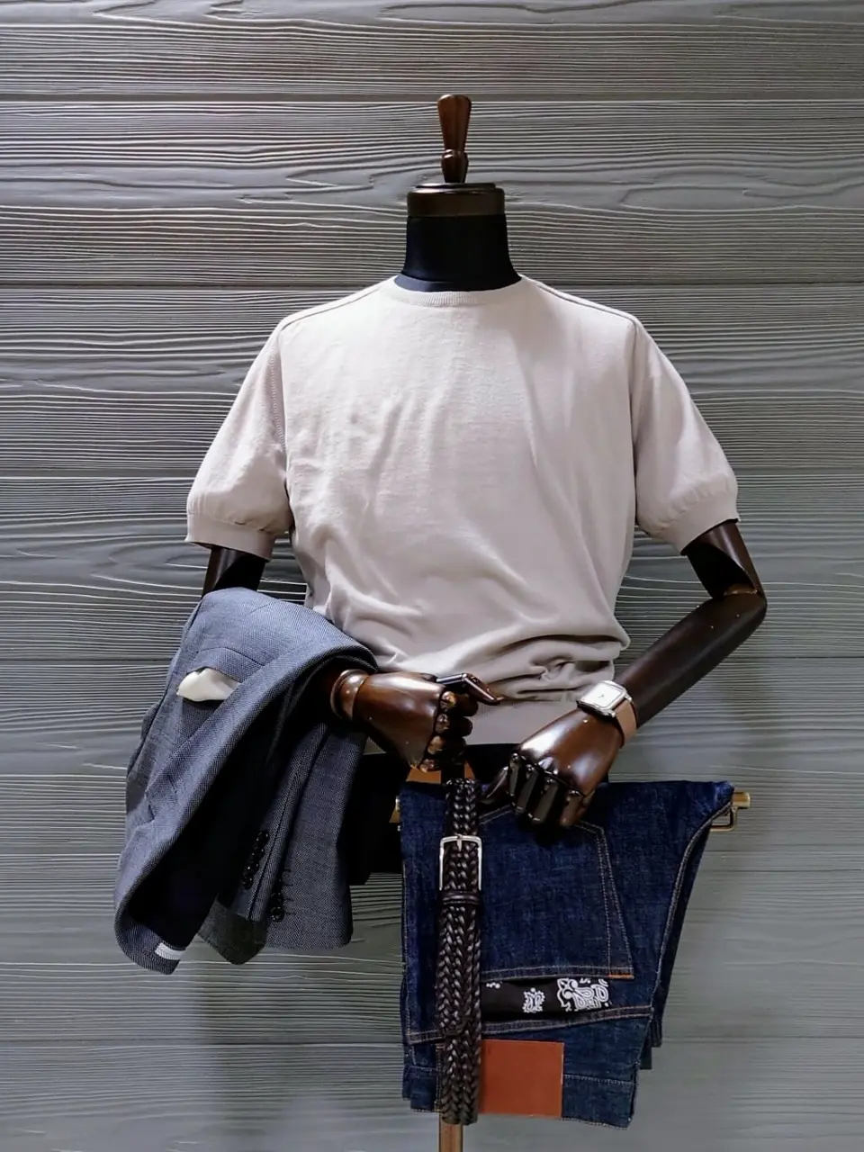  八幡 コーディネート画像