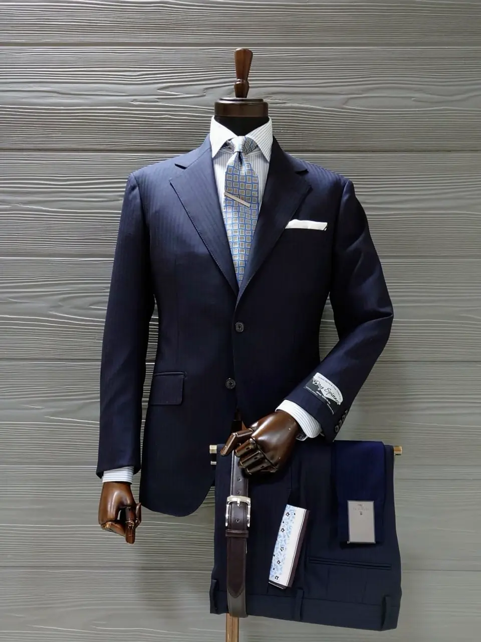  八幡 コーディネート画像