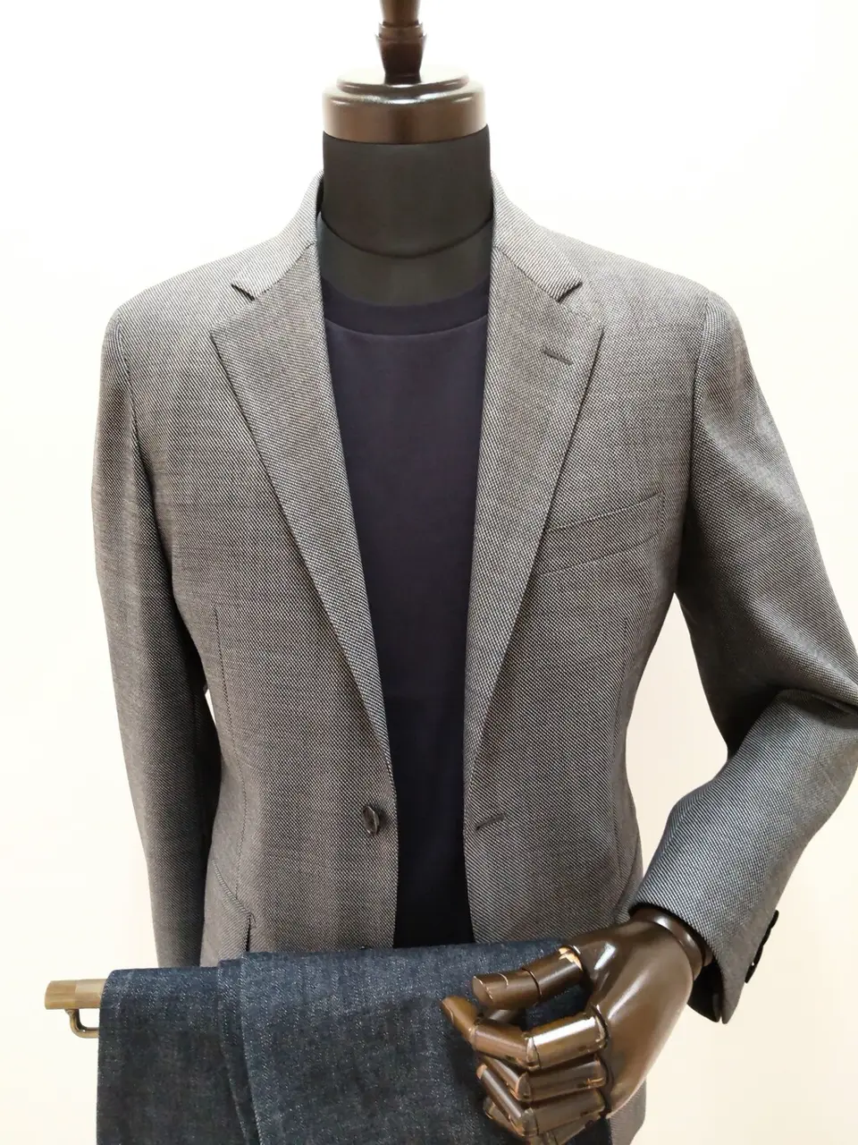 GOTAIRIKU 江坂 コーディネート画像