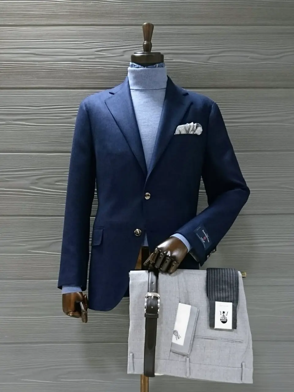  八幡 コーディネート画像