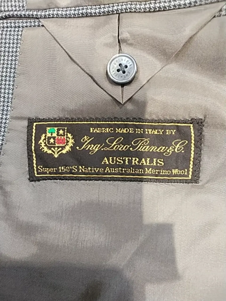 GOTAIRIKU 足立 コーディネート画像