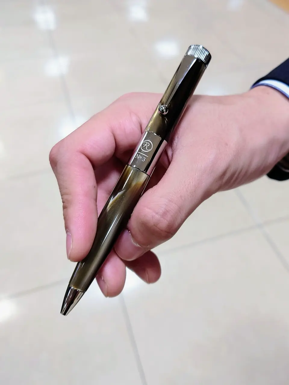 GOTAIRIKU 八幡 コーディネート画像