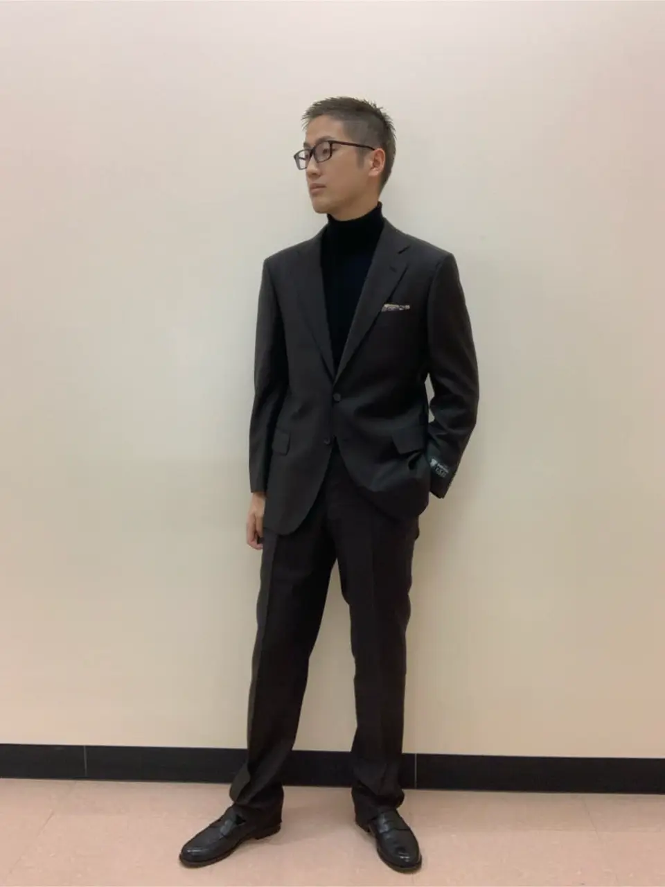  アゼチ コーディネート画像