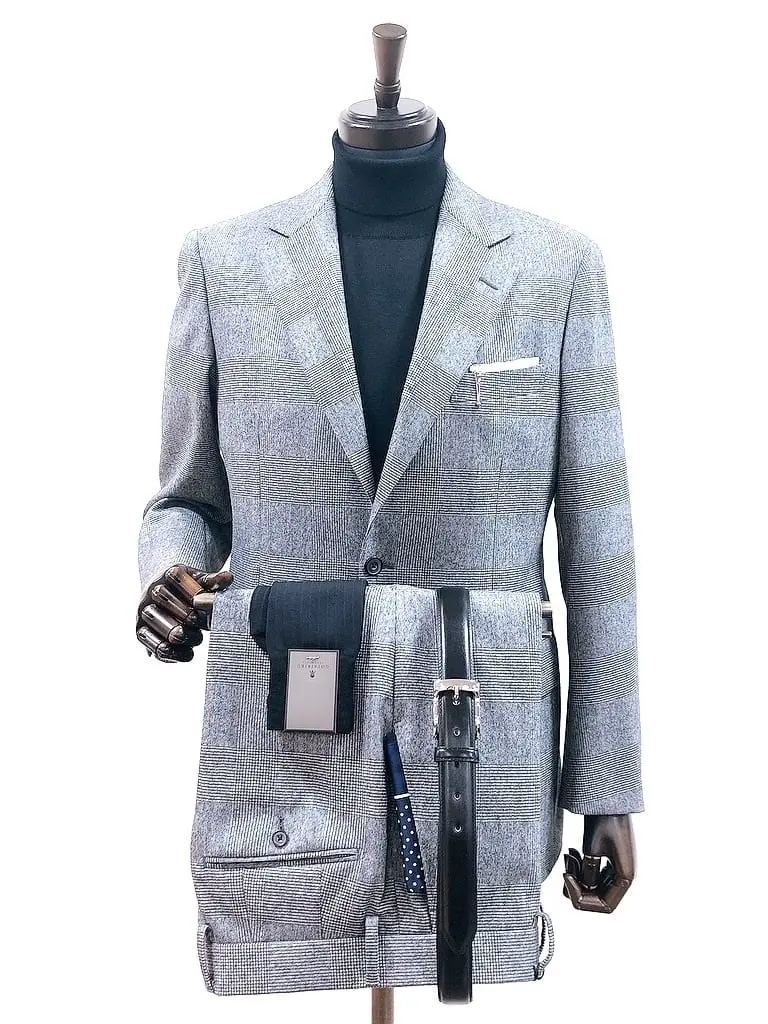  小管 コーディネート画像