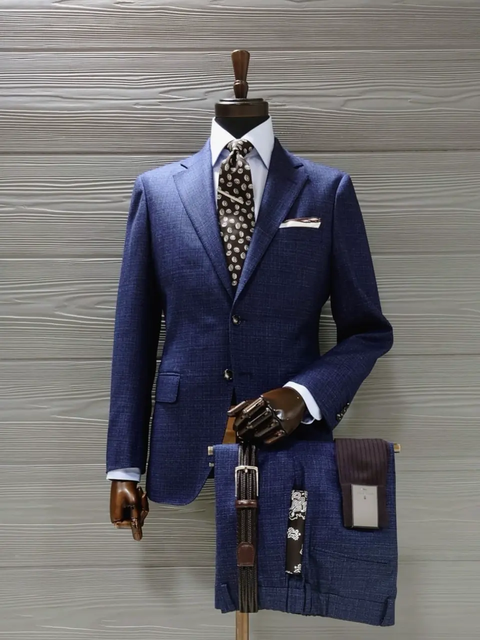  八幡 コーディネート画像