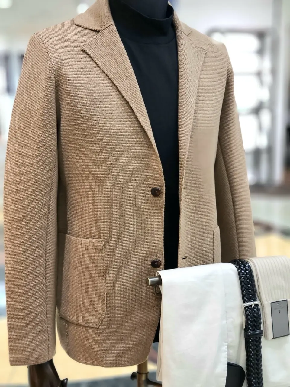 GOTAIRIKU 滝口 コーディネート画像