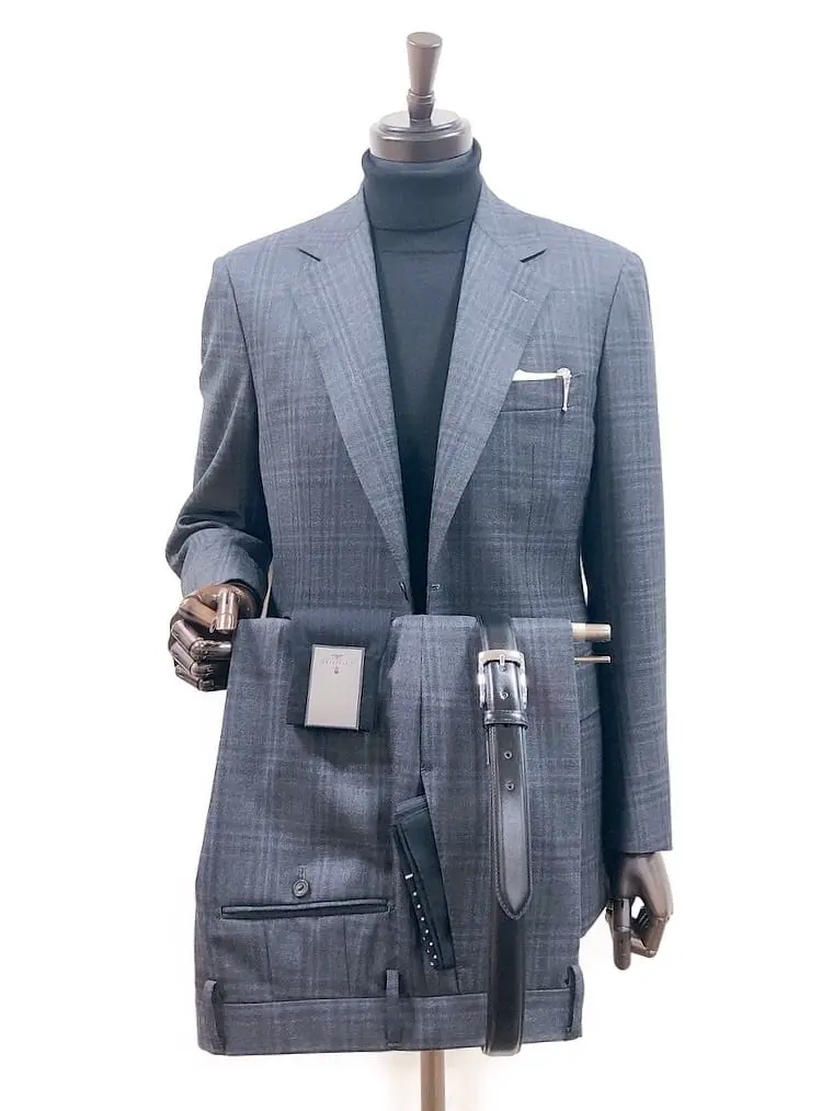  小管 コーディネート画像