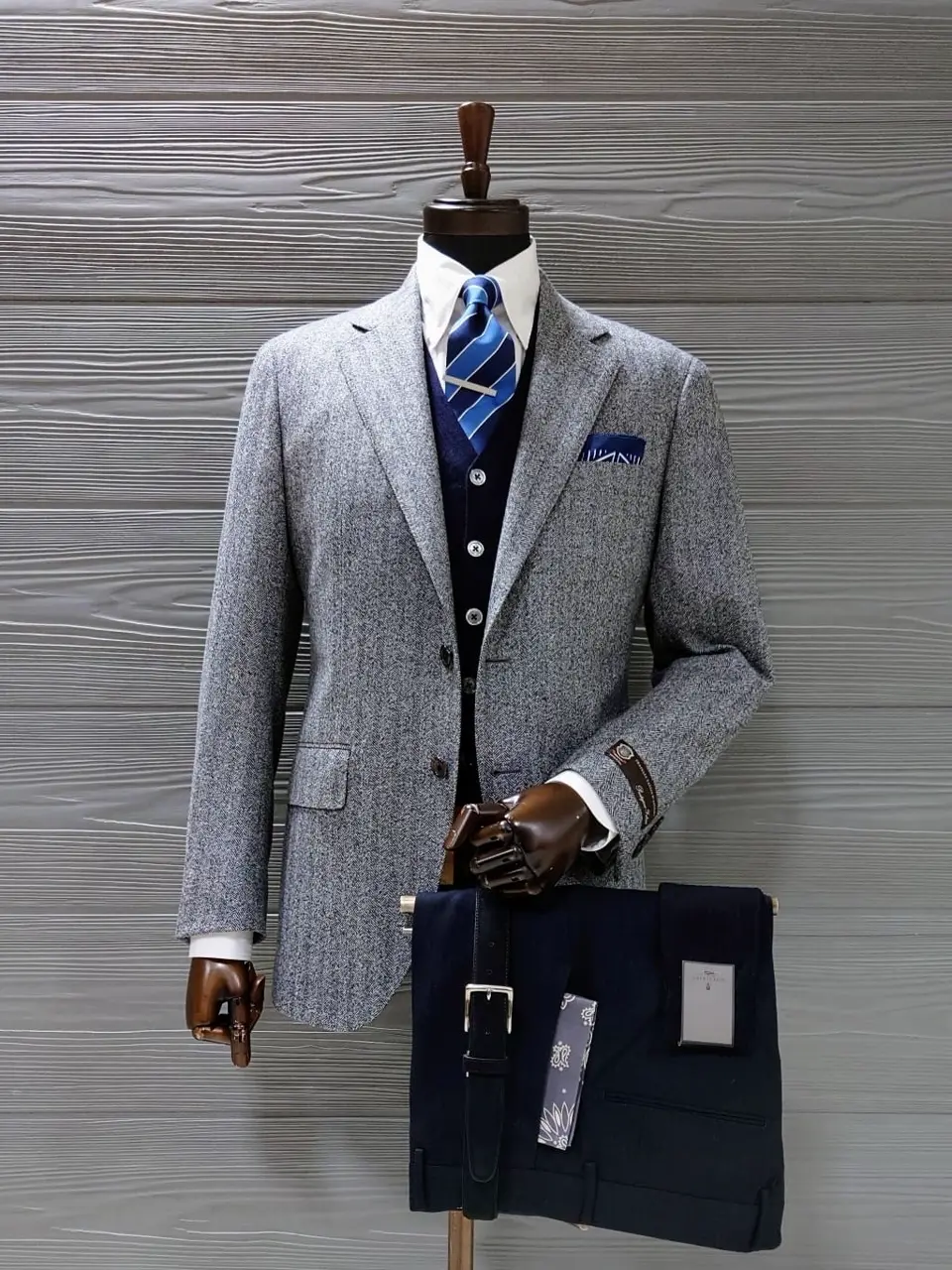  八幡 コーディネート画像