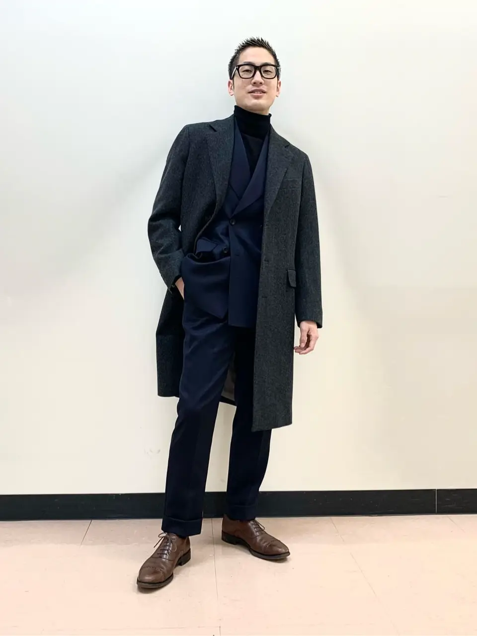  アゼチ コーディネート画像