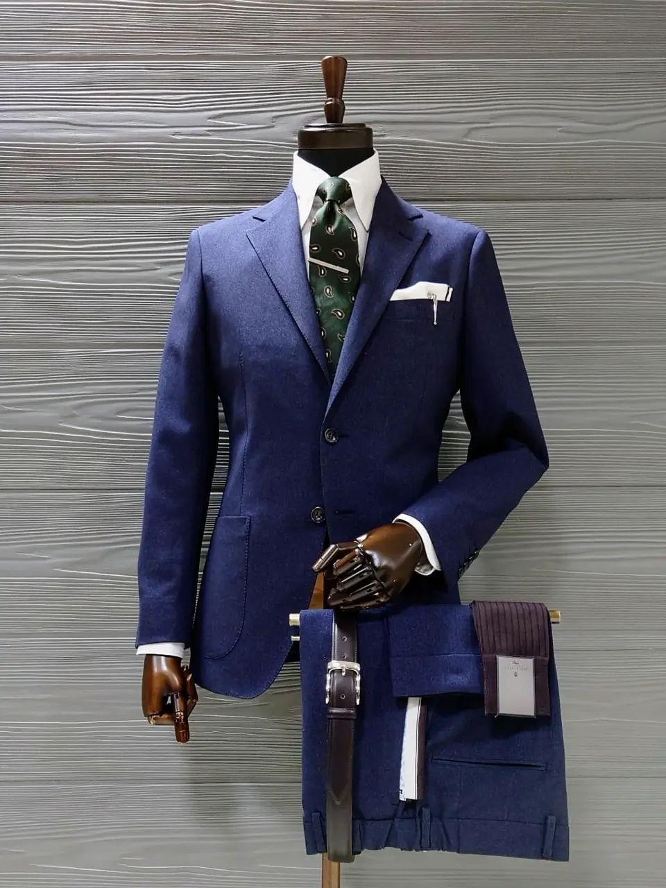  八幡 コーディネート画像