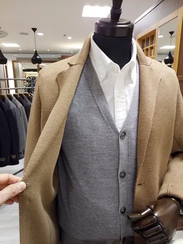 GOTAIRIKU 兼田 コーディネート画像