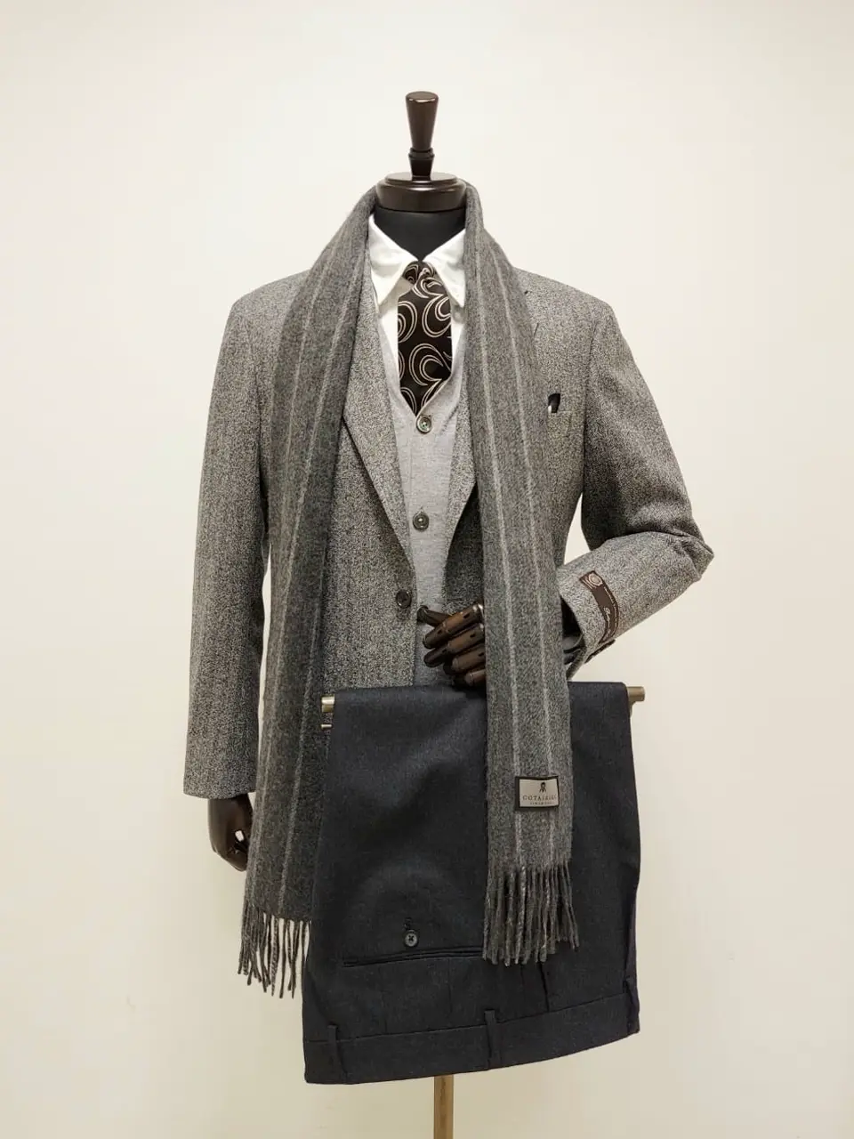 GOTAIRIKU 兼田 コーディネート画像