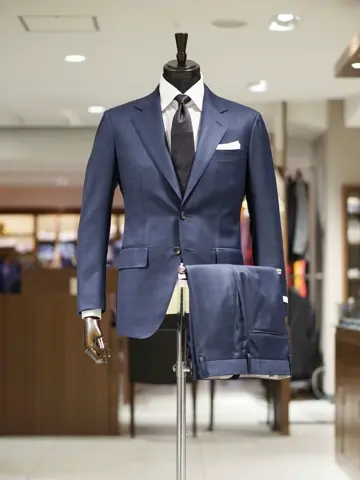 GOTAIRIKU スタッフ コーディネート画像