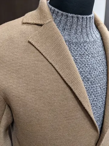 GOTAIRIKU 夏木 コーディネート画像