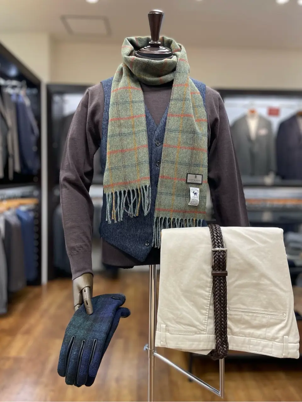 GOTAIRIKU 星野 コーディネート画像