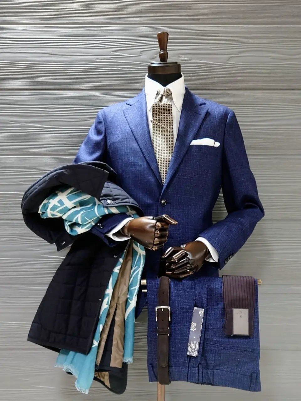  八幡 コーディネート画像