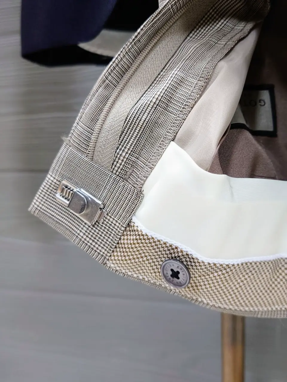 GOTAIRIKU 八幡 コーディネート画像