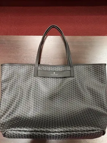 GOTAIRIKU 兼田 コーディネート画像