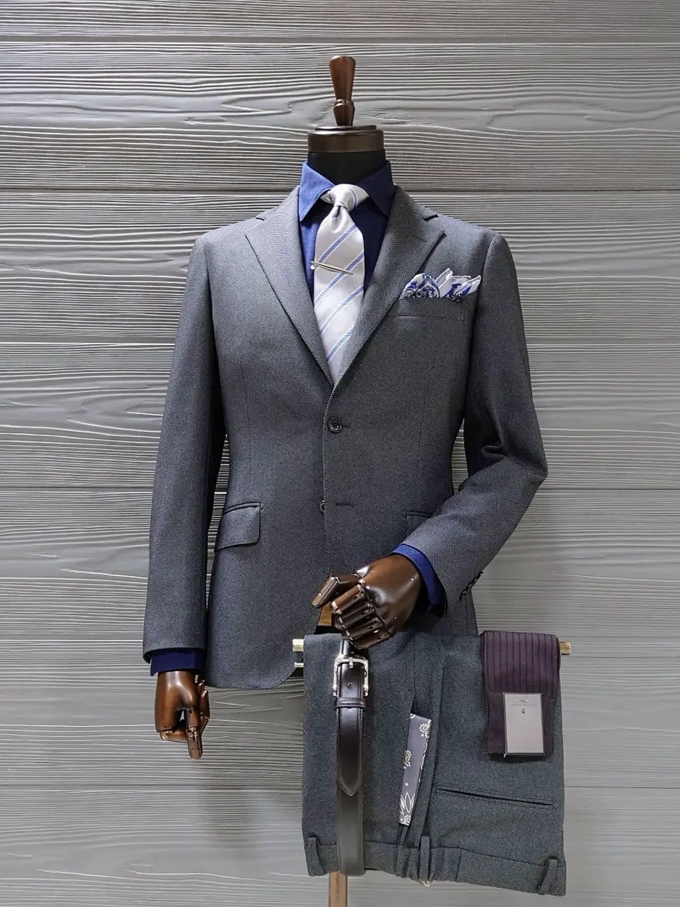  八幡 コーディネート画像