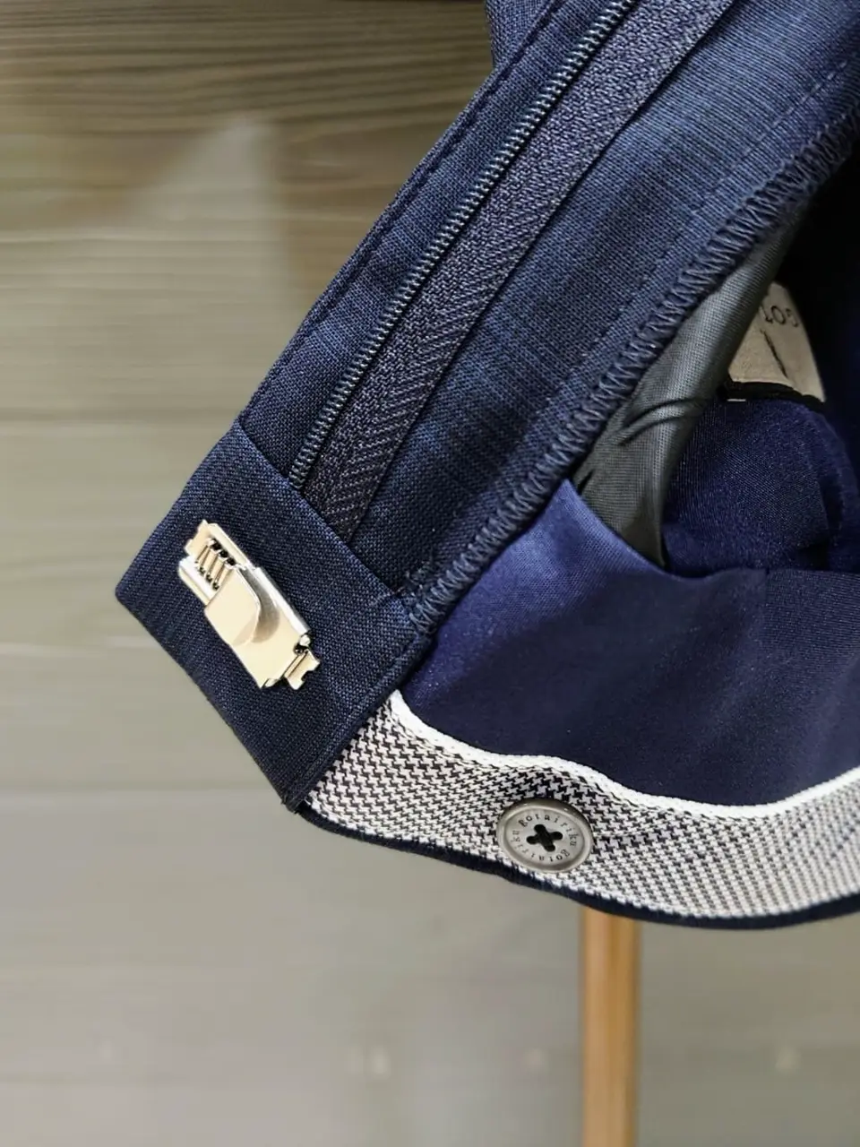 GOTAIRIKU 八幡 コーディネート画像