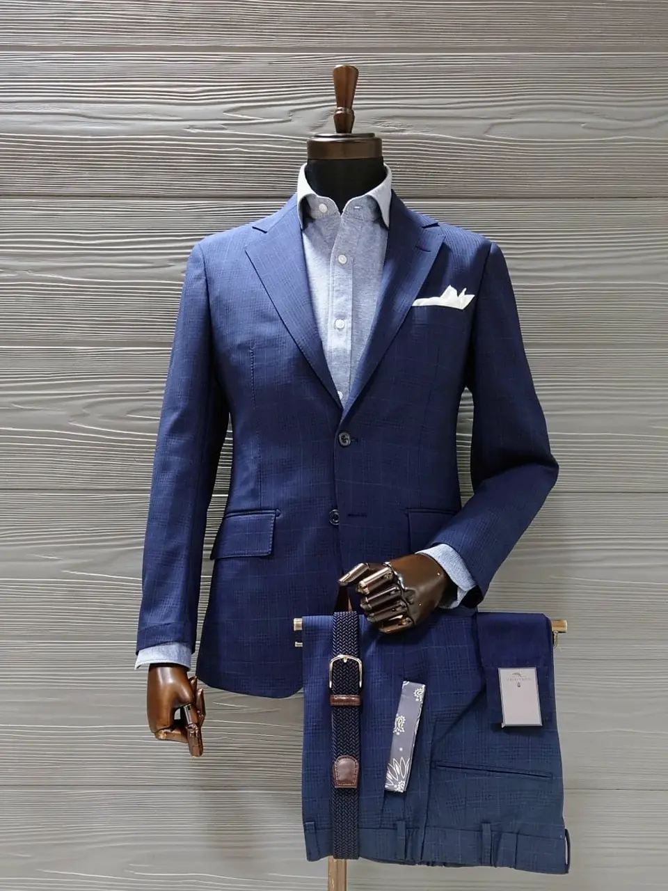  八幡 コーディネート画像