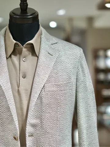 GOTAIRIKU スタッフ コーディネート画像