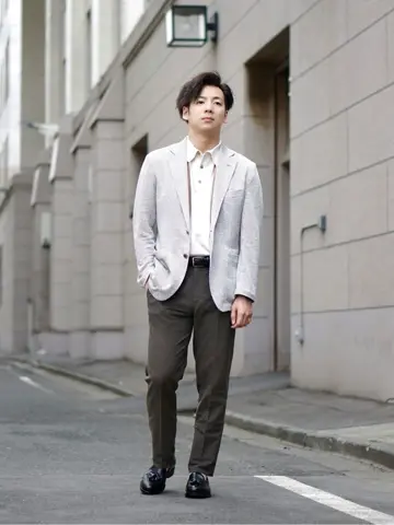 GOTAIRIKU 佐藤 コーディネート画像