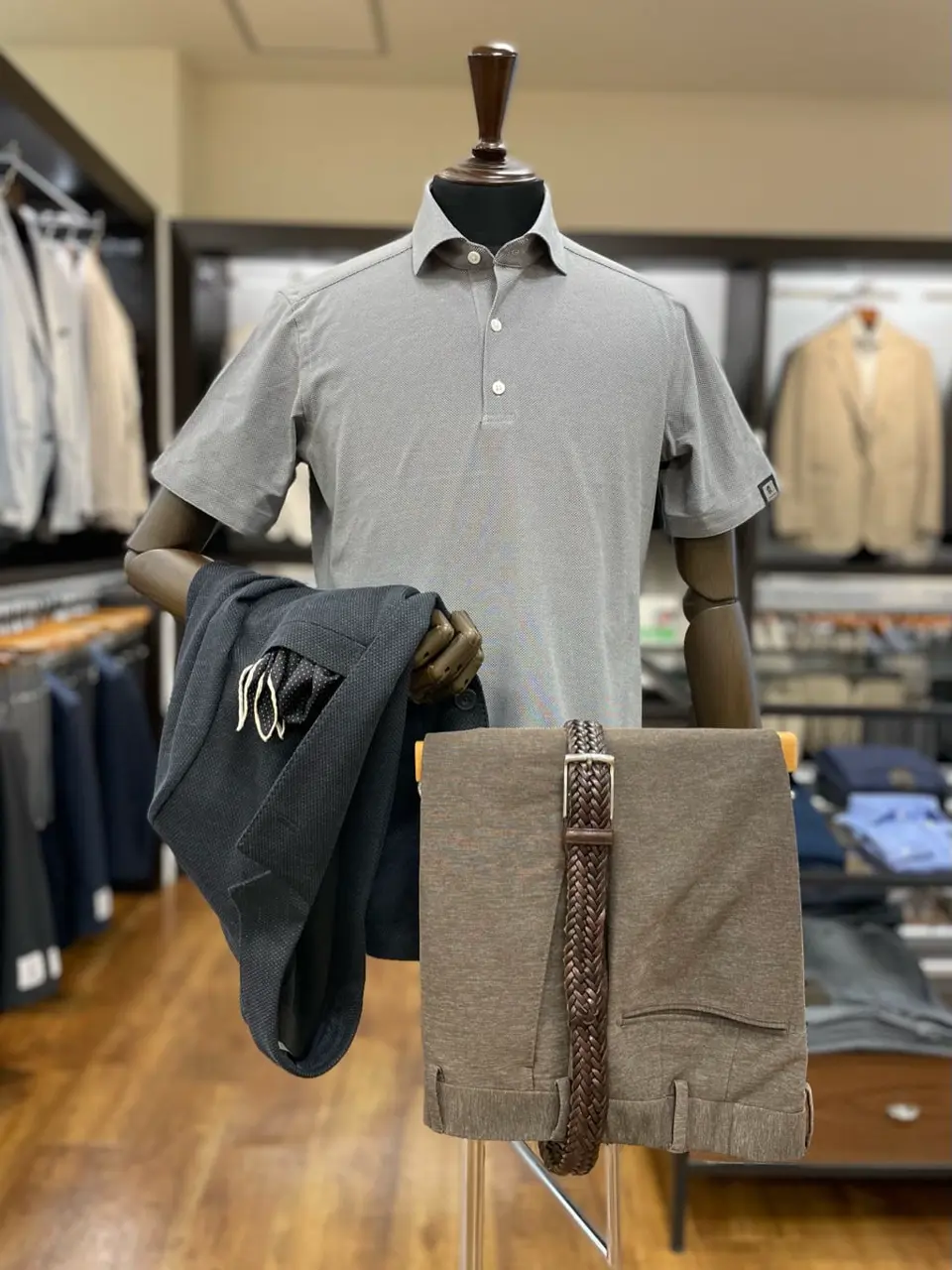 GOTAIRIKU 星野 コーディネート画像