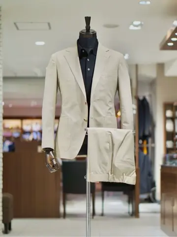 GOTAIRIKU スタッフ コーディネート画像