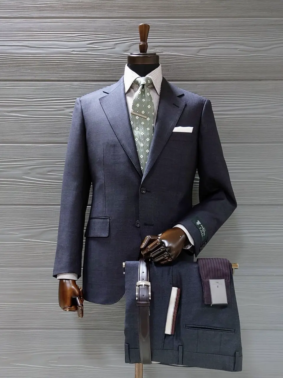  八幡 コーディネート画像