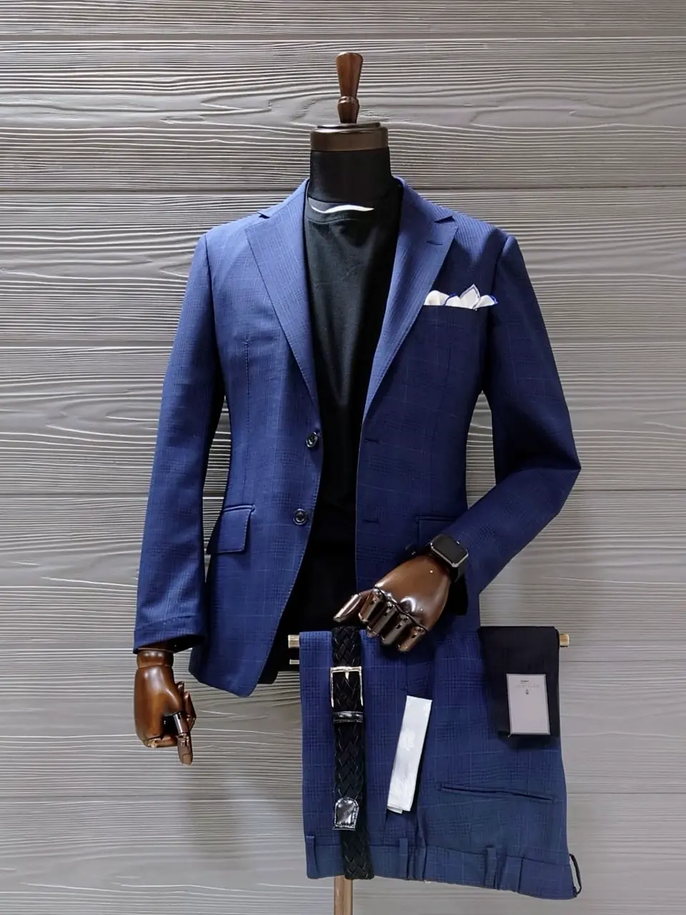  八幡 コーディネート画像