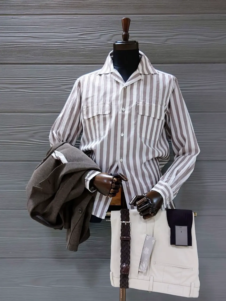  八幡 コーディネート画像