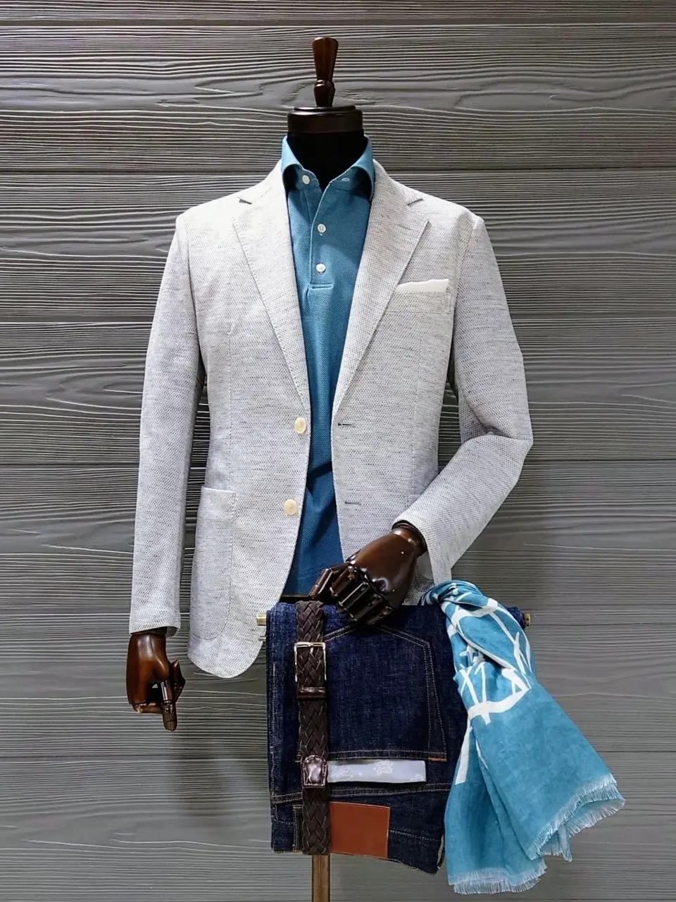  八幡 コーディネート画像