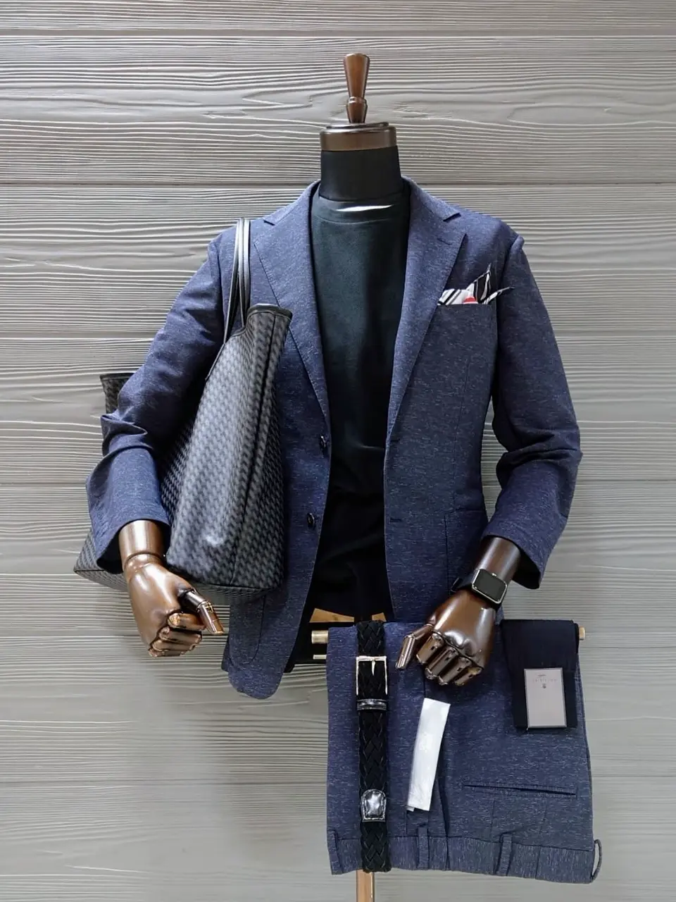  八幡 コーディネート画像