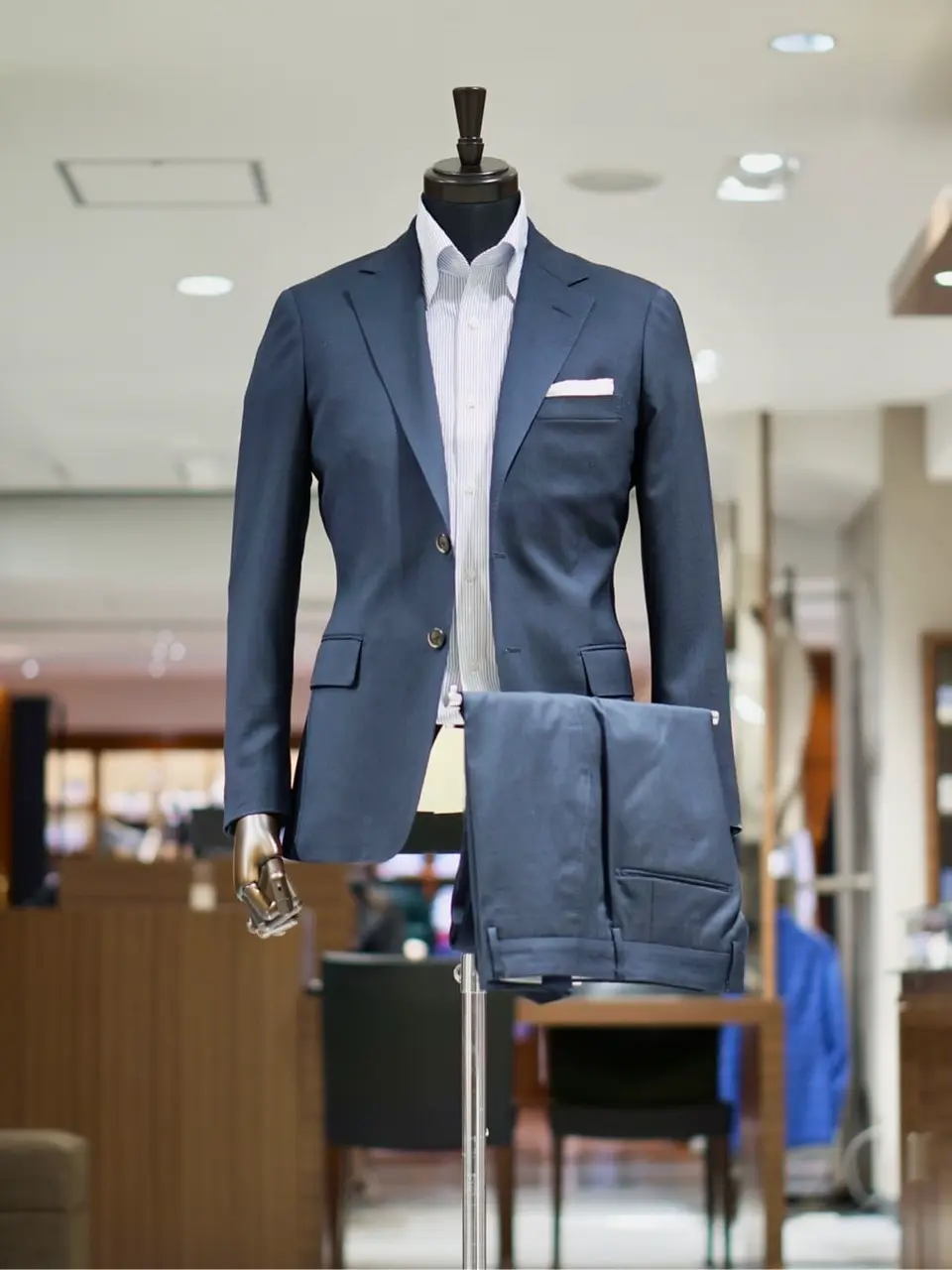 GOTAIRIKU スタッフ コーディネート画像