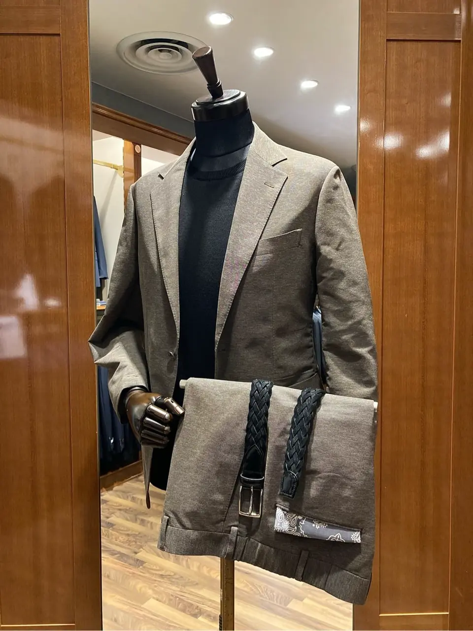 GOTAIRIKU 野上 コーディネート画像