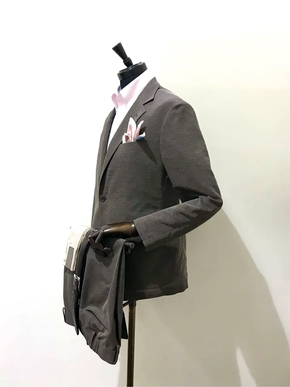 GOTAIRIKU 今井 コーディネート画像