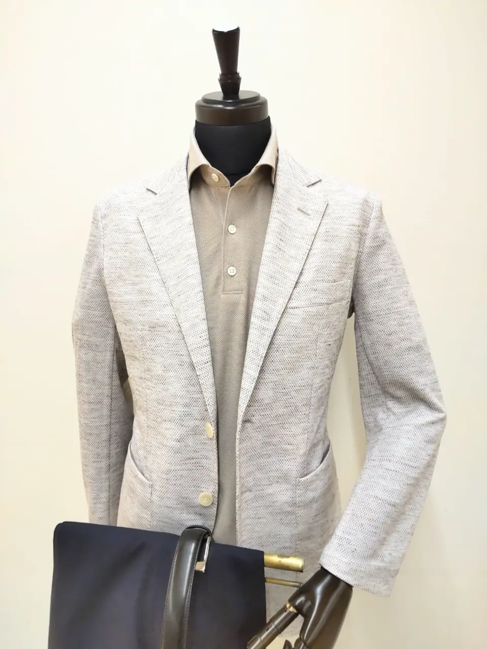 GOTAIRIKU 江坂 コーディネート画像