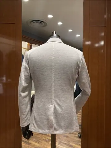 GOTAIRIKU 野上 コーディネート画像