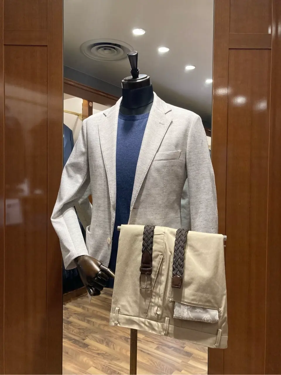 GOTAIRIKU 野上 コーディネート画像