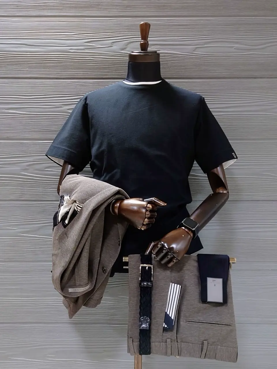 GOTAIRIKU 八幡 コーディネート画像