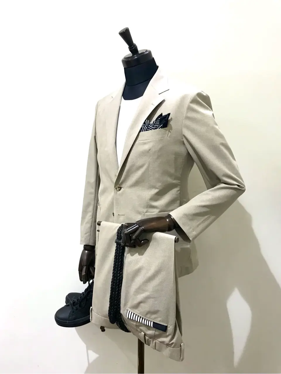 GOTAIRIKU 今井 コーディネート画像