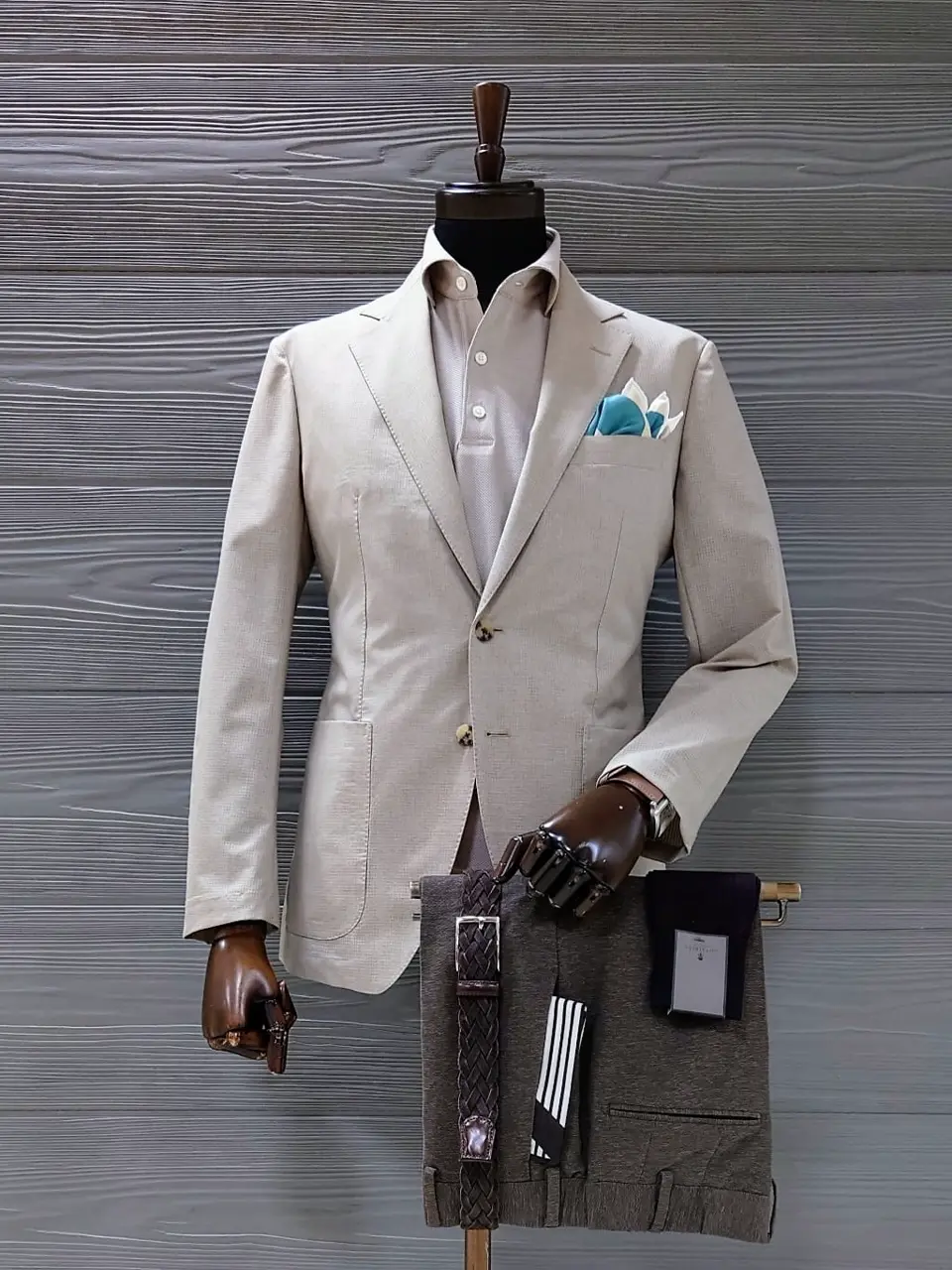 GOTAIRIKU 八幡 コーディネート画像