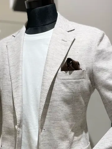 GOTAIRIKU 池田 コーディネート画像