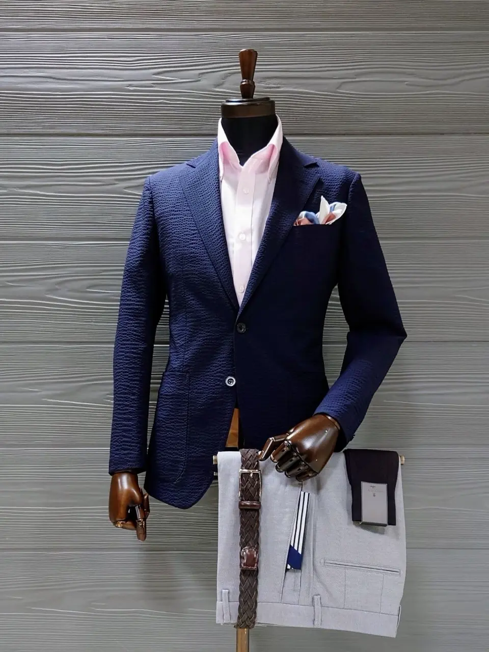 GOTAIRIKU 八幡 コーディネート画像