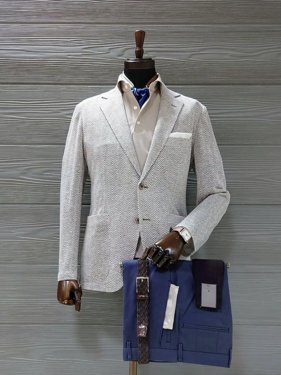 GOTAIRIKU 八幡 コーディネート画像