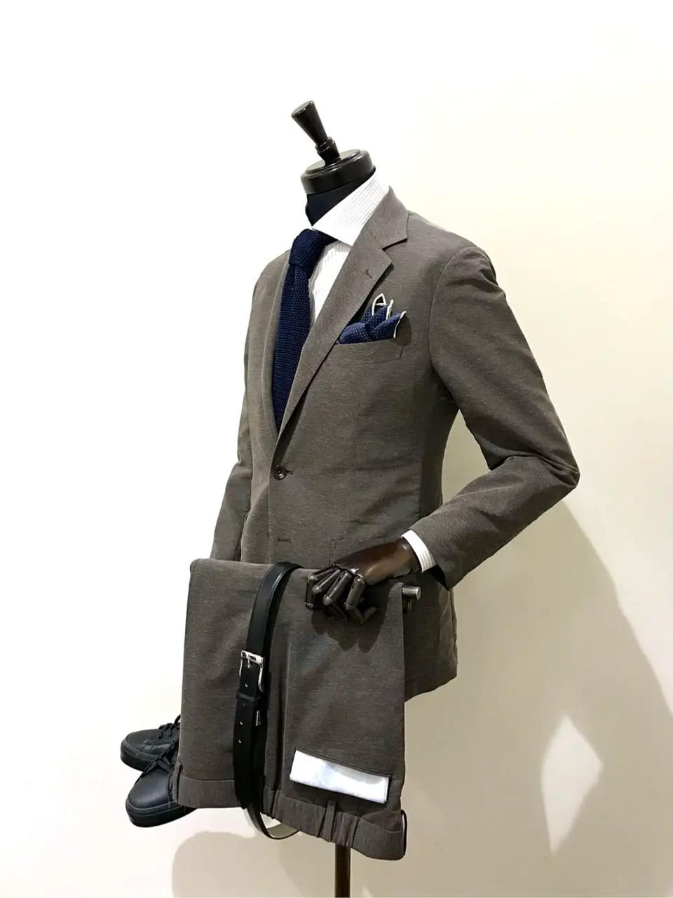 GOTAIRIKU 今井 コーディネート画像